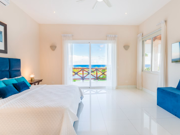 Luxurious Punta Cana Villa with Private Pool & Beach Access